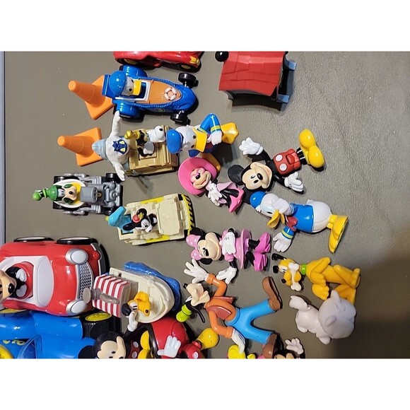 Disney Mickey Mouse & Friends Figurine Lot  Mini Figures cars etc.. Huge lot - Picture 7 of 12